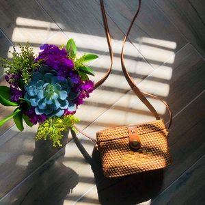 Oval Atta Bag